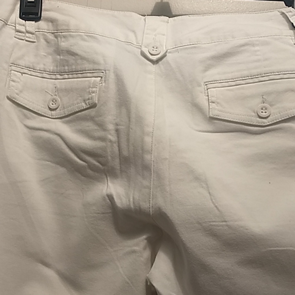 Relativity White capris - Picture 7 of 8